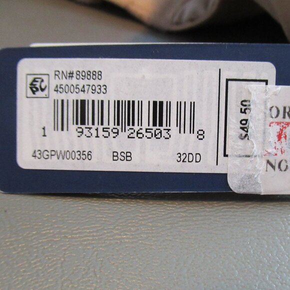 GAP GapBody Women's Everyday Essentials Multiway T-Shirt Bra, Brush Beige, 32DD - Picture 6 of 7